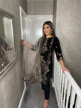 Load image into Gallery viewer, BLACK Velvet Embroidered Shalwar Kameez with chiffon teal duppatta fully stitched 3 piece suit  MT-379A
