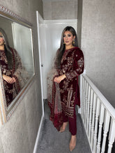 Load image into Gallery viewer, Maroon Velvet Embroidered Shalwar Kameez with chiffon teal duppatta fully stitched 3 piece suit  MT-375D
