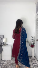 Load image into Gallery viewer, Maroon Embroidered Shalwar Kameez with Net duppatta fully stitched 3 piece suit with Net Dupatta MOB-SDS1099
