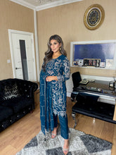 Load image into Gallery viewer, Teal Embroidered Shalwar Kameez with Net duppatta fully stitched 3 piece suit with Net Dupatta MOB-A5019B
