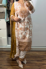 Load image into Gallery viewer, WHITE Embroidered Shalwar Kameez with Net duppatta fully stitched 3 piece suit with chiffon Dupatta MOB-AA100
