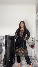 Load image into Gallery viewer, Black Embroidered Shalwar Kameez with Net duppatta fully stitched 3 piece suit with Net Dupatta MOB-1002
