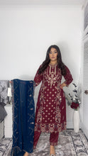Load image into Gallery viewer, Maroon Embroidered Shalwar Kameez with Net duppatta fully stitched 3 piece suit with Net Dupatta MOB-SDS1099
