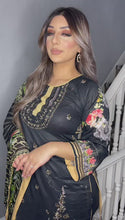 Load and play video in Gallery viewer, Black lawn Shalwar Kameez with chiffon  dupatta 3piece ready to wear suit
