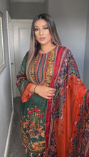 Load and play video in Gallery viewer, Green Lilen Shalwar Kameez with chiffon  dupatta 3piece ready to wear suit
