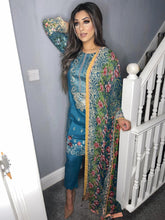 Load image into Gallery viewer, Blue lawn Shalwar Kameez with chiffon  dupatta 3piece ready to wear suit
