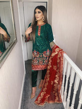 Load image into Gallery viewer, Green with Maroon Dupatta  Shalwar Kameez fully stitched 3 piece suit with Chiffon Dupatta
