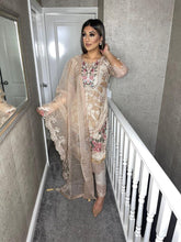 Load image into Gallery viewer, Shalwar Kameez fully stitched 3 piece suit with Net Dupatta MOB-C1147
