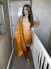 Load image into Gallery viewer, Orange Brown lawn Shalwar Kameez with chiffon dupatta 3piece ready to wear suit MOB-HM269
