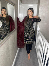 Load image into Gallery viewer, Black Embroidered Shalwar Kameez with Maroon Chiffon duppatta fully stitched 3 piece suit with Net Dupatta KT-1007D
