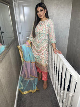 Load image into Gallery viewer, WHITE Embroidered Shalwar Kameez with chiffon duppatta fully stitched 3 piece suit with Chiffon Dupatta MOB-D5177
