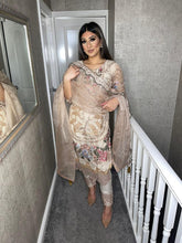 Load image into Gallery viewer, Shalwar Kameez fully stitched 3 piece suit with Net Dupatta MOB-C1147
