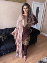 Load image into Gallery viewer, Brown Shalwar Kameez with pink Chiffon duppatta fully stitched 3 piece suit AC-503
