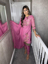 Load image into Gallery viewer, Pink Embroidered Shalwar Kameez with chiffon duppatta fully stitched 3 piece suit MOB-5171D
