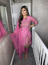 Load image into Gallery viewer, Pink Embroidered Shalwar Kameez with chiffon duppatta fully stitched 3 piece suit MOB-5171D
