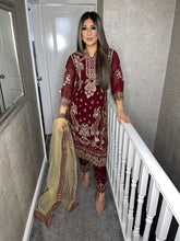 Load image into Gallery viewer, Maroon Embroidered Shalwar Kameez with chiffon duppatta fully stitched 3 piece suit with Net Dupatta MOB-5182D
